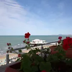 Hotel Beaurivage 2*