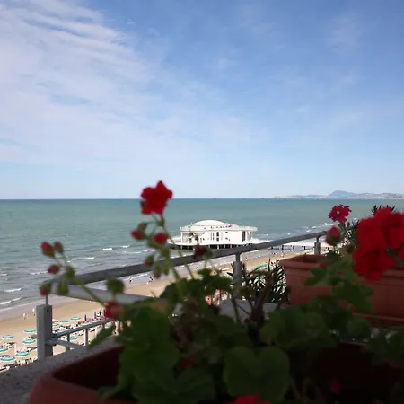 Szálloda Beaurivage 2*